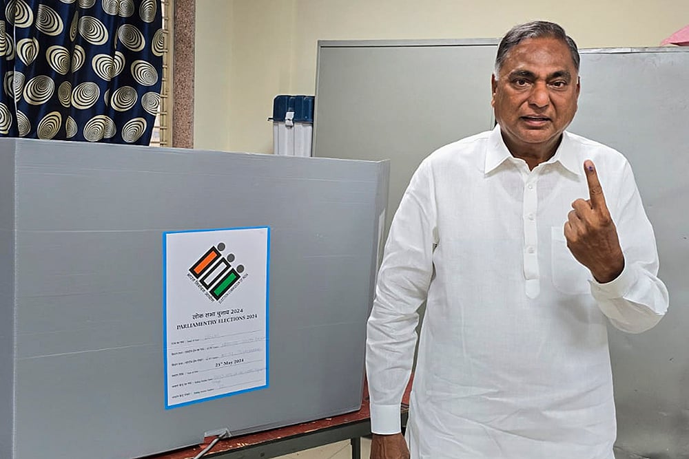 File Photo : MP Ramvir Bidhuri Requests BJP Chief To Relieve Him Of LoP Post In Delhi Assembly |
